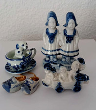 DELF porcelaine blue FIGURINES
