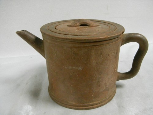 Ancienne théière - ancienne,