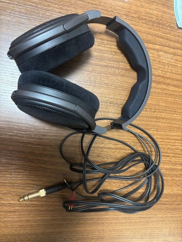 Casque filaire arrière ouvert