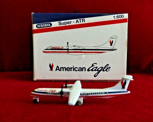 Schabak avion american eagle - schabak,