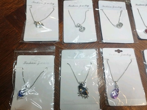 Lot colliers fantaisie - 20,