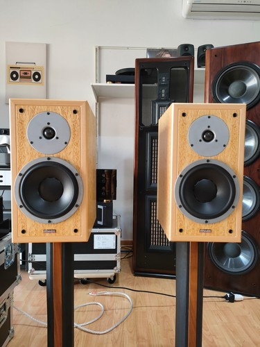 Dynaudio special twenty - dynaudio, twenty-five