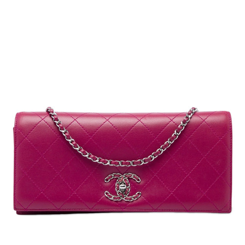 Chanel matelassé pochette - 19,