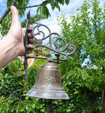 Belle cloche de porte