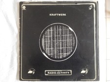 Kraftwerk : Radio-Activity - 1975 - LP- 33 tours- 30 cm - Capitol 2C066-82087