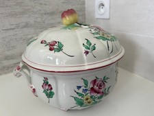 MAGNIFIQUE SOUPIERE de