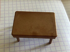 SYLVANIANS PETITS MALINS TABLE