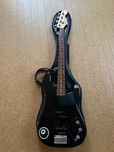 Basse électrique fender - basse, japan
