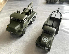 LOT (4) SOLIDO Militaire 1/50 BERLIET GBC 8 Kt 6x6 + GMC dépannage. Voir photos