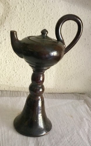 Lampe huile sur - à,