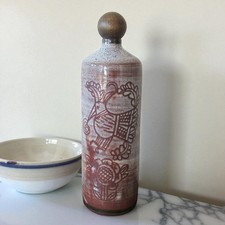 Vallauris. Michel Barbier. Vase bouteille en céramique décor oiseau et fleurs