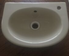 lavabo lave mains vintage coquillage marque cesame 1977 faience/ceramique