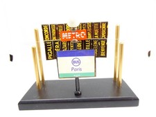 RARE +++ - RATP - PRESENTOIR - 18 MARQUE VERRES - STATION DE METRO / BUS -