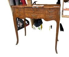 Coiffeuse style Louis XV en