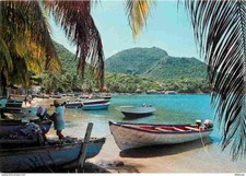 Guadeloupe - Les Saintes - Terre de Haut - Bateaux de pêche au fond du Curé - CP