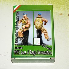 Italian Kit (32066) Figurine