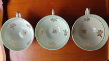 3 Tasses en porcelaine fine de