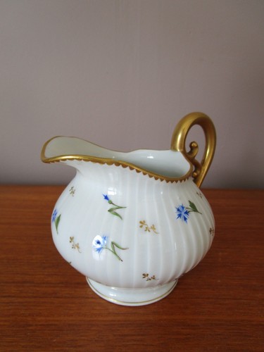 Pot lait porcelaine - à, en