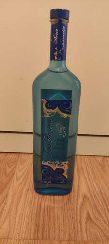 Rhum trois rivières - , série