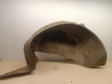 Pare boue arriere droit