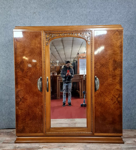 Grande armoire art - grande, déco