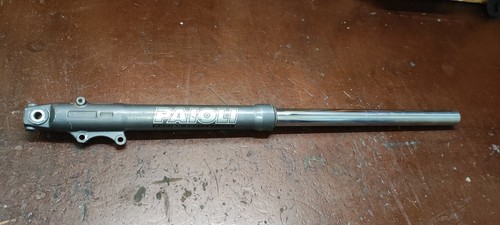 Tube fourche gauche - tube,