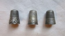 LOT 3 ANCIENS DÉS À COUDRE EN ARGENT .800 /STERLING SILVER THIMBLES