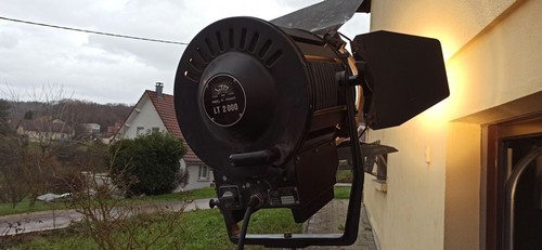 Projecteur cinema 2000w - cinema,