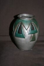 Vase en étain Art Déco signé F. MEDOC