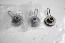 3 PIGNONS ROCHET ENGRENAGE NOIX  DE KICK   MBK BOOSTER  SPIRIT OVETTO .......