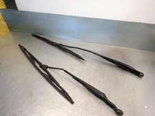 6429P6 bras essui glace avant