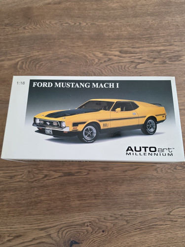 Autoart ford mustang - autoart,