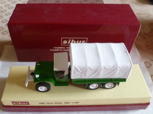 Sibur gmc truck - truck, paris