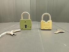 Lot De Deux Anciens Cadenas