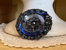 Broche ancienne cristal tchèque bleu Art Déco filigrane