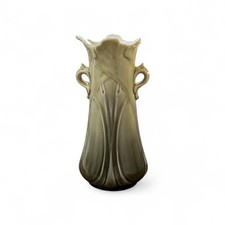 Vase Art nouveau en barbotine