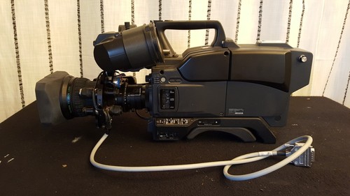 Sony dxc d50p - dxc-d50p, digital