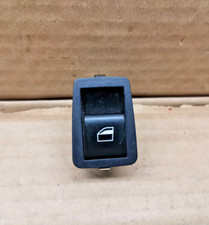 COMMANDE LEVE VITRE ARRIERE GAUCHE OU DROIT BMW 3 SERIE E 46 REF 6902174