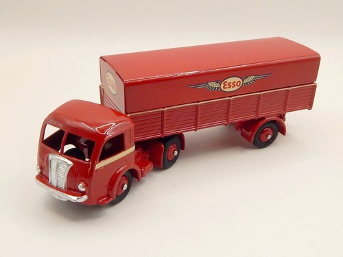 Panhard semi remorque - , "esso"