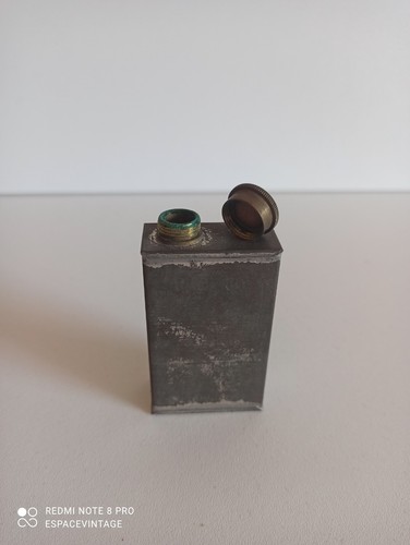 Ancien petit bidon - petit, plat