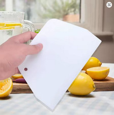 1 Grattoir à Pâte Polyvalent De Qualité multifonctions gâteau cuisine