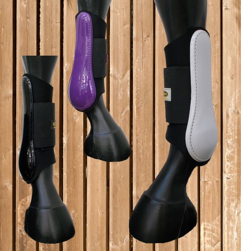 Neoprene gaiter lacquer