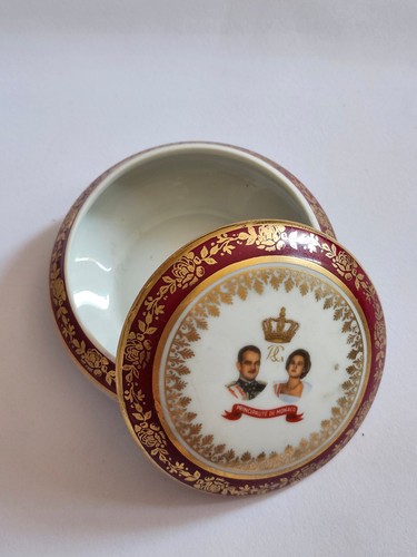 Ancienne boîte porcelaine - boîte,