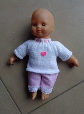 vêtements neufs pour poupon