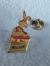 Pin's  Nesquik.  Lapin qui