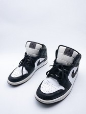Nike Air Jordan 1 Mid Sneakers