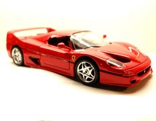 ✅Voiture 1/18 Bburago