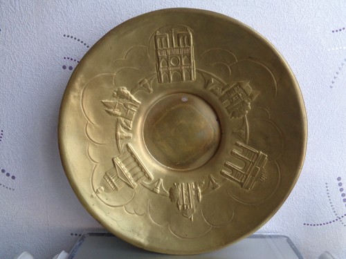 Ancien plat cuivre jaune - plat,