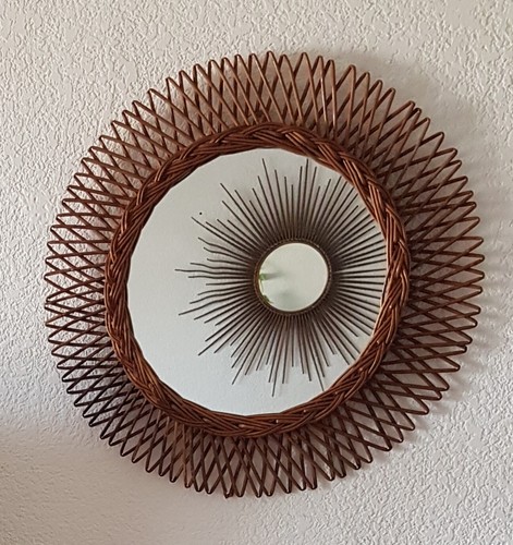 Ancien miroir soleil rotin - ,