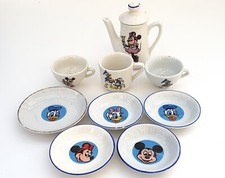ANCIENNE DÎNETTE SERVICE À CAFÉ CÉRAMIQUE WALT DISNEY MICKEY DONALD MINNIE DAISY